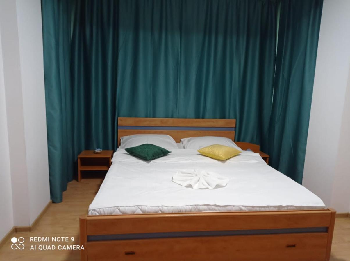 Apartament Lulu Mamaia Nord, 3 Minute De Plaja Năvodari Exteriér fotografie