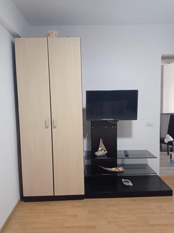 Apartament Lulu Mamaia Nord, 3 Minute De Plaja Năvodari Exteriér fotografie